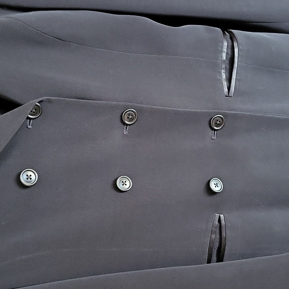 Tuxedo Style Tailored Suit 4/6 - Picture 4 of 11